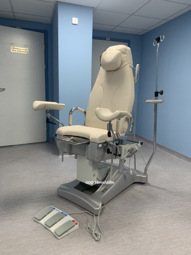 Гинекологическое кресло с электроприводом  MR 5027
