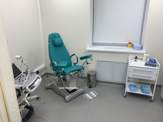 Гинекологическое кресло с электроприводом  MR 5027